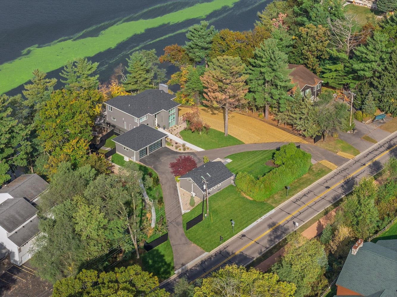 Wisconsin Dells, Wisconsin, 53965, United States, 3 Bedrooms Bedrooms, ,4 BathroomsBathrooms,Residential,Active,1968402