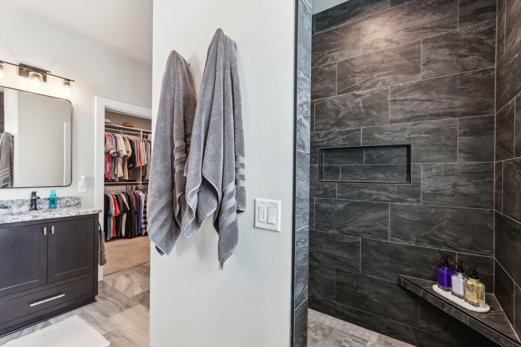 Waunakee, Wisconsin, 53597, United States, 4 Bedrooms Bedrooms, ,4 BathroomsBathrooms,Residential,Active,1892417