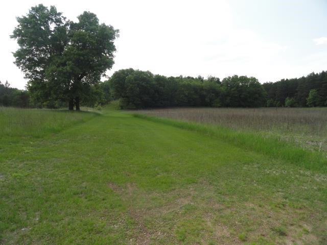 Westfield, Wisconsin, 53964, United States, 4 Bedrooms Bedrooms, ,3 BathroomsBathrooms,Residential,Active,1749304