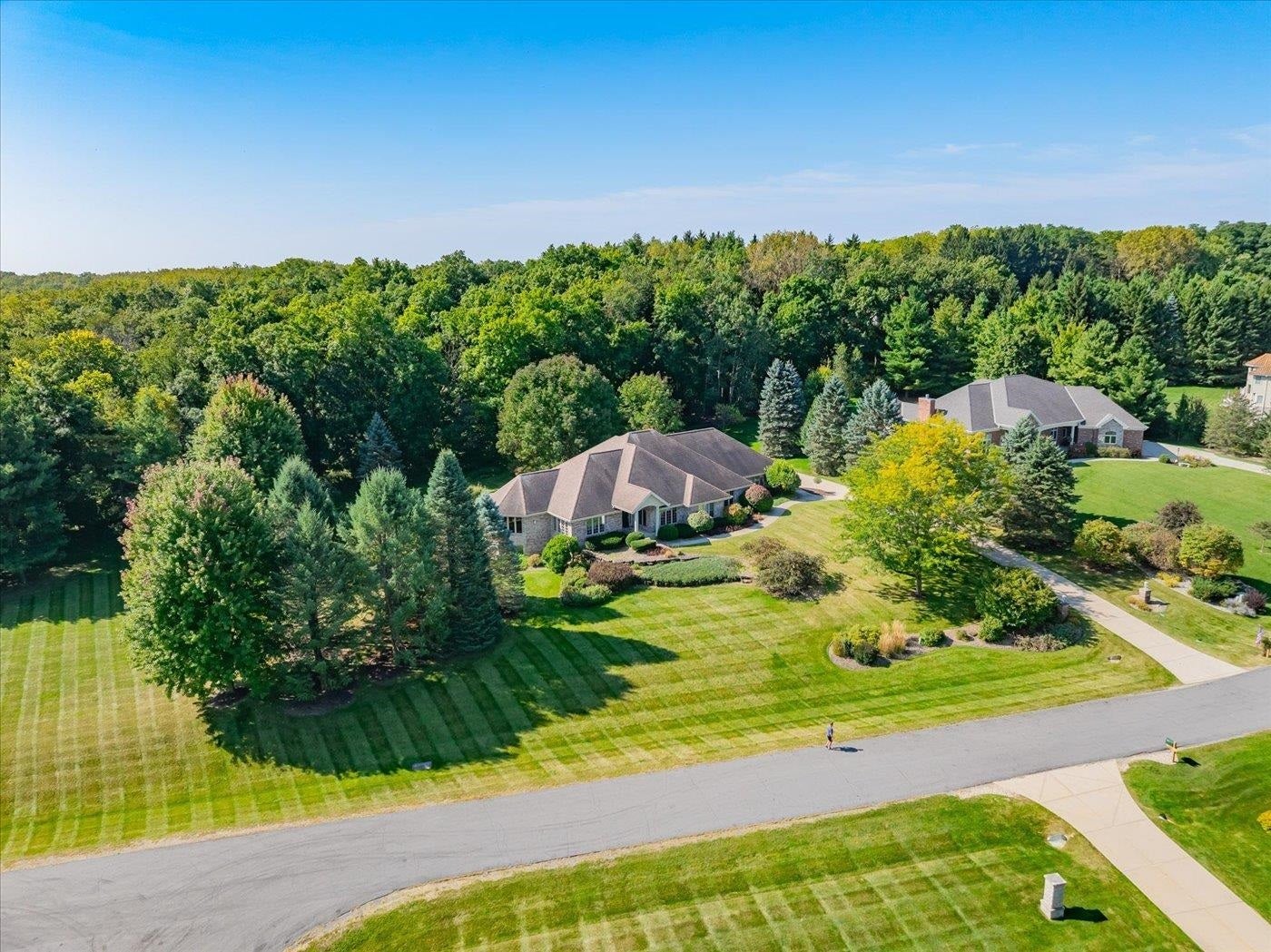 Verona, Wisconsin, 53593, United States, 4 Bedrooms Bedrooms, ,4 BathroomsBathrooms,Residential,Active,1953703