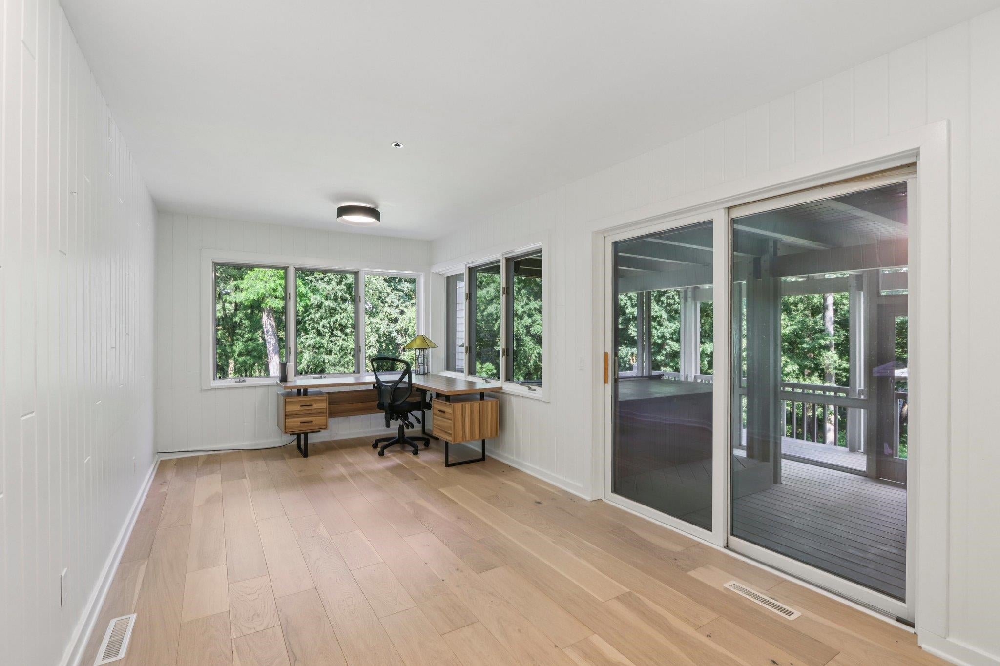 Oregon, Wisconsin, 53575, United States, 4 Bedrooms Bedrooms, ,5 BathroomsBathrooms,Residential,Active,2027819