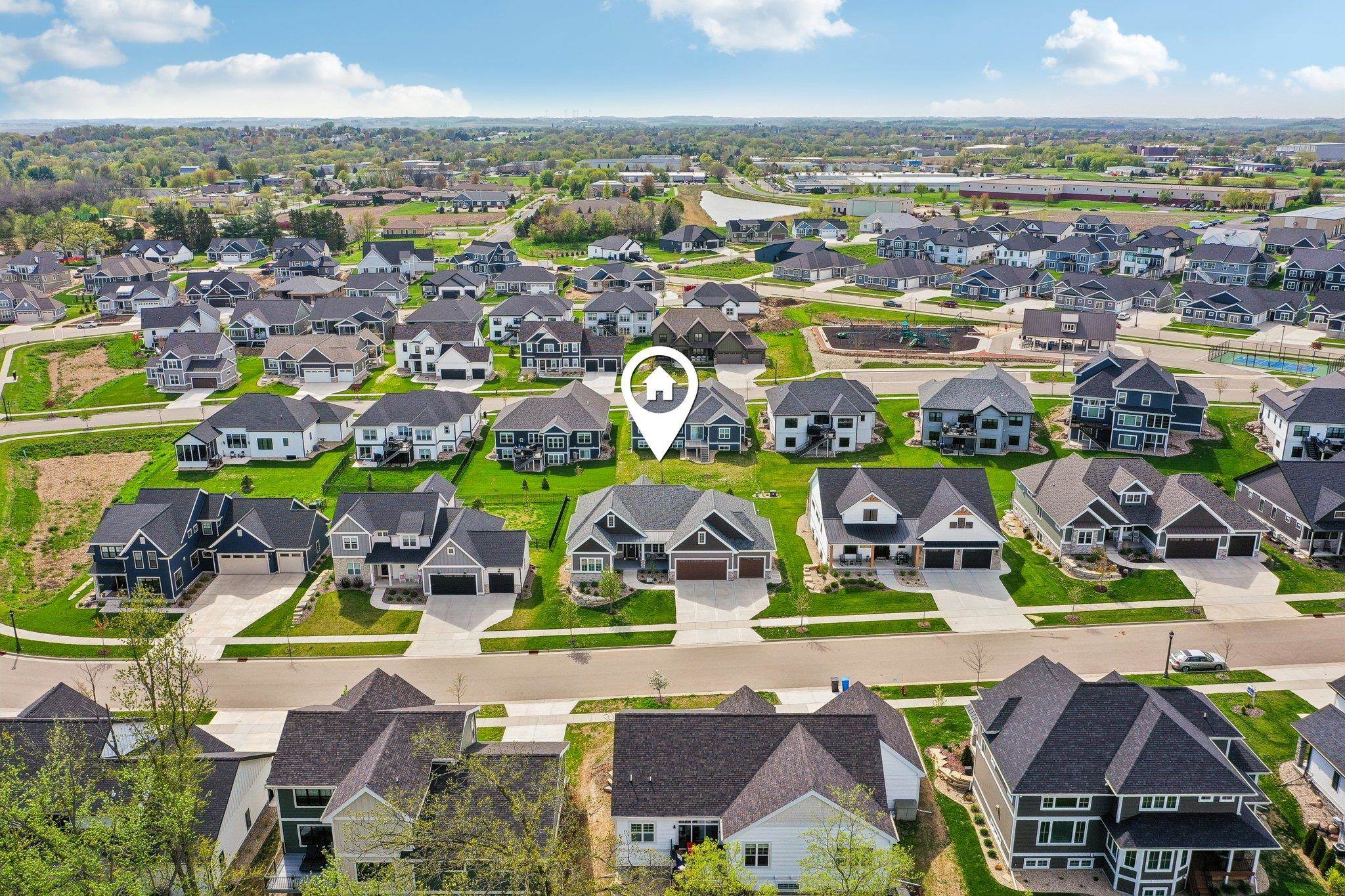 Waunakee, Wisconsin, 53597, United States, 4 Bedrooms Bedrooms, ,4 BathroomsBathrooms,Residential,Active,1892417