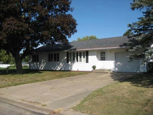 501 E WELLS ST, PRAIRIE DU CHIEN, WI 53821 - Image 1