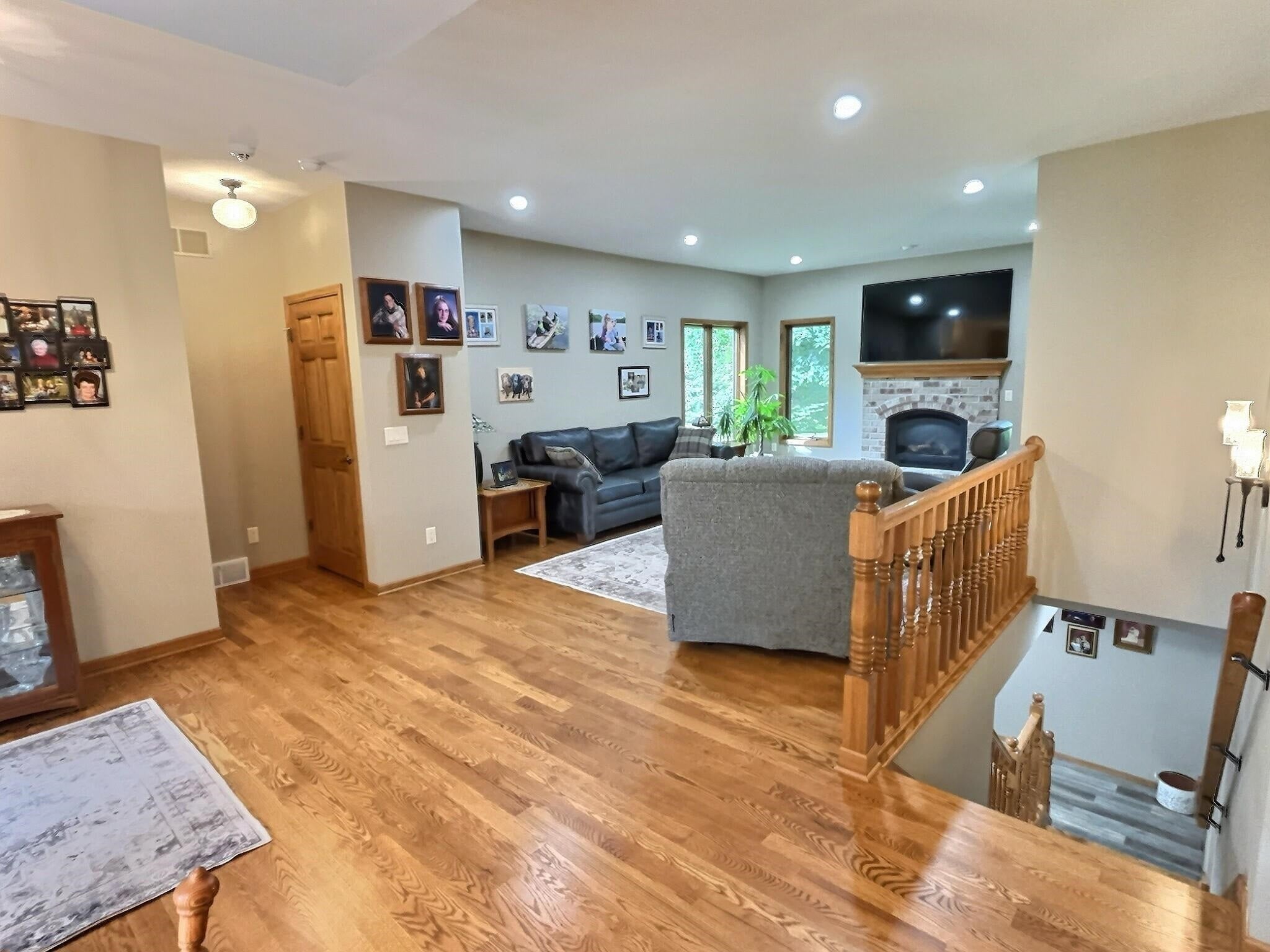 Stoughton, Wisconsin, 53589, United States, 4 Bedrooms Bedrooms, ,3 BathroomsBathrooms,Residential,Active,1929697