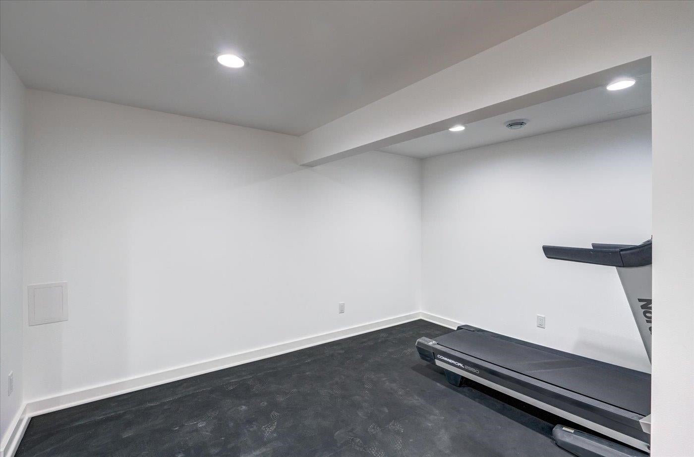 Verona, Wisconsin, 53593, United States, 5 Bedrooms Bedrooms, ,4 BathroomsBathrooms,Residential,Active,1913017