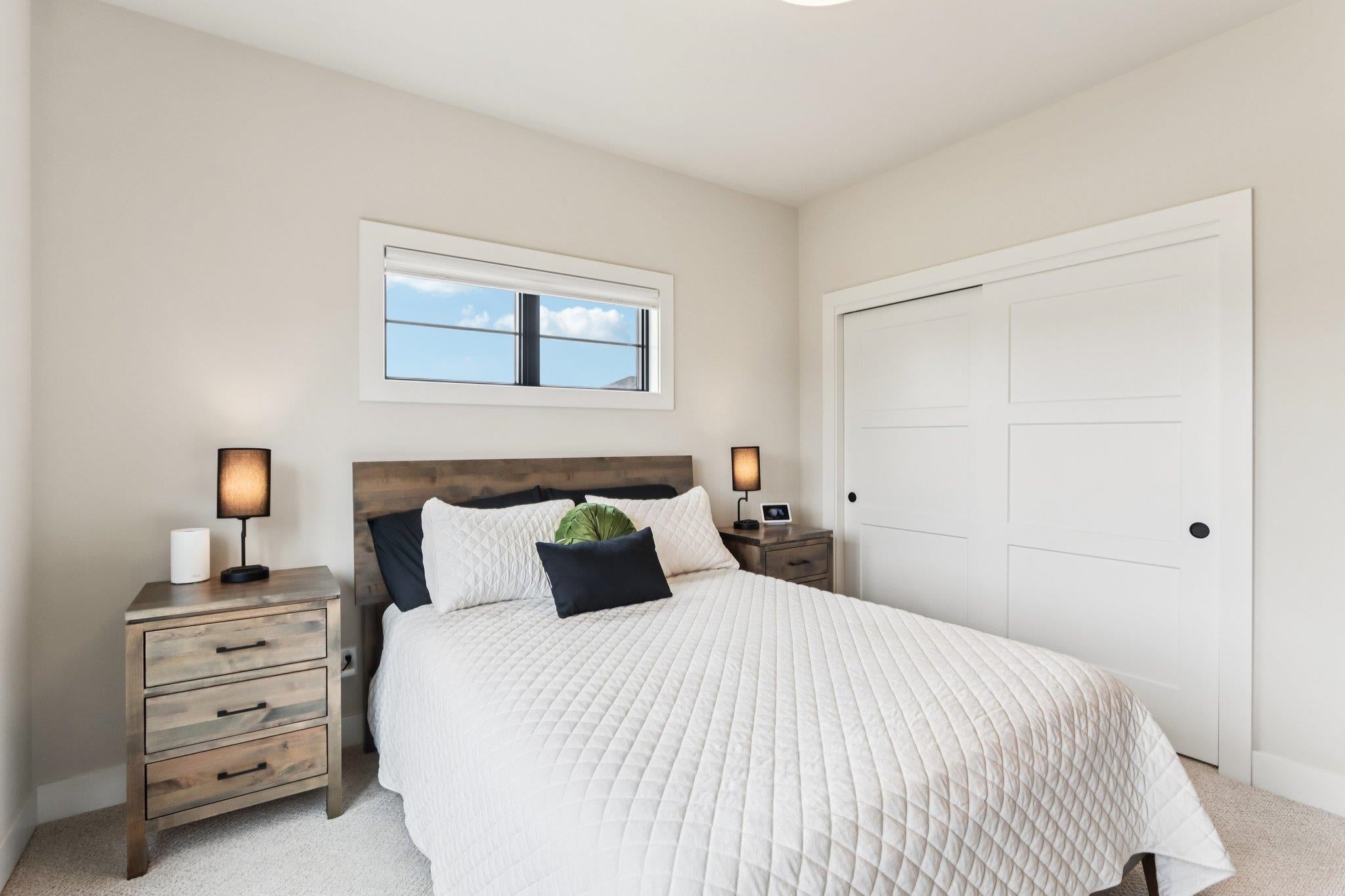 VIEWS OF THE COUNTRYSIDE + BACKS TO CONSERVANCY! IMPECCABLE TWO YEAR O – image 28