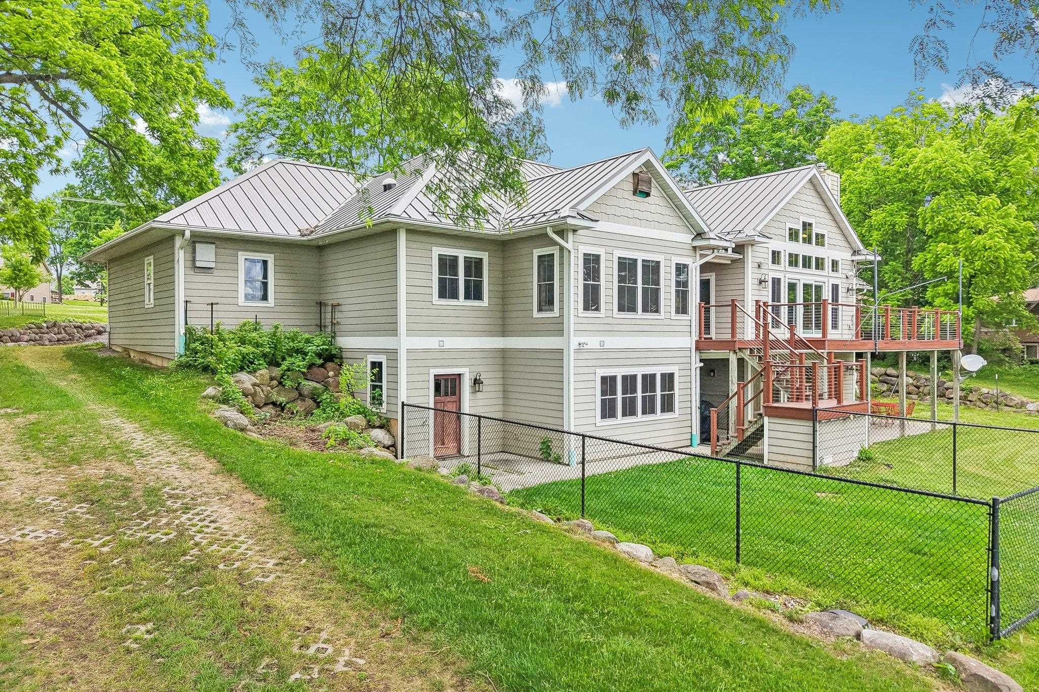 Showings begin Friday 6/12. Experience exceptional waterfront living i – image 71