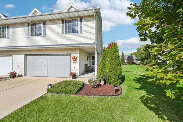 390 STURGES ST, COLUMBUS, WI 53925 - Image 1