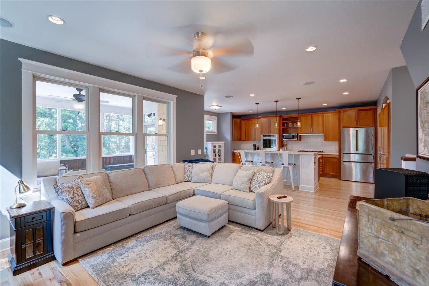 Verona, Wisconsin, 53593, United States, 4 Bedrooms Bedrooms, ,4 BathroomsBathrooms,Residential,Active,1909087