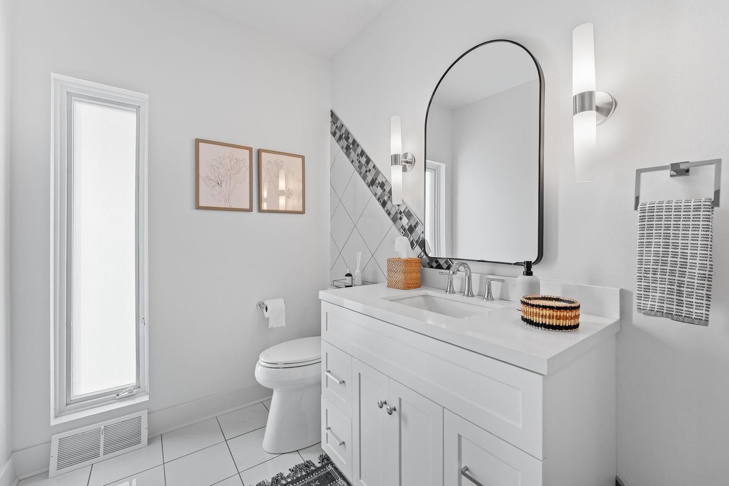 Wisconsin Dells, Wisconsin, 53965, United States, 3 Bedrooms Bedrooms, ,4 BathroomsBathrooms,Residential,Active,1968402