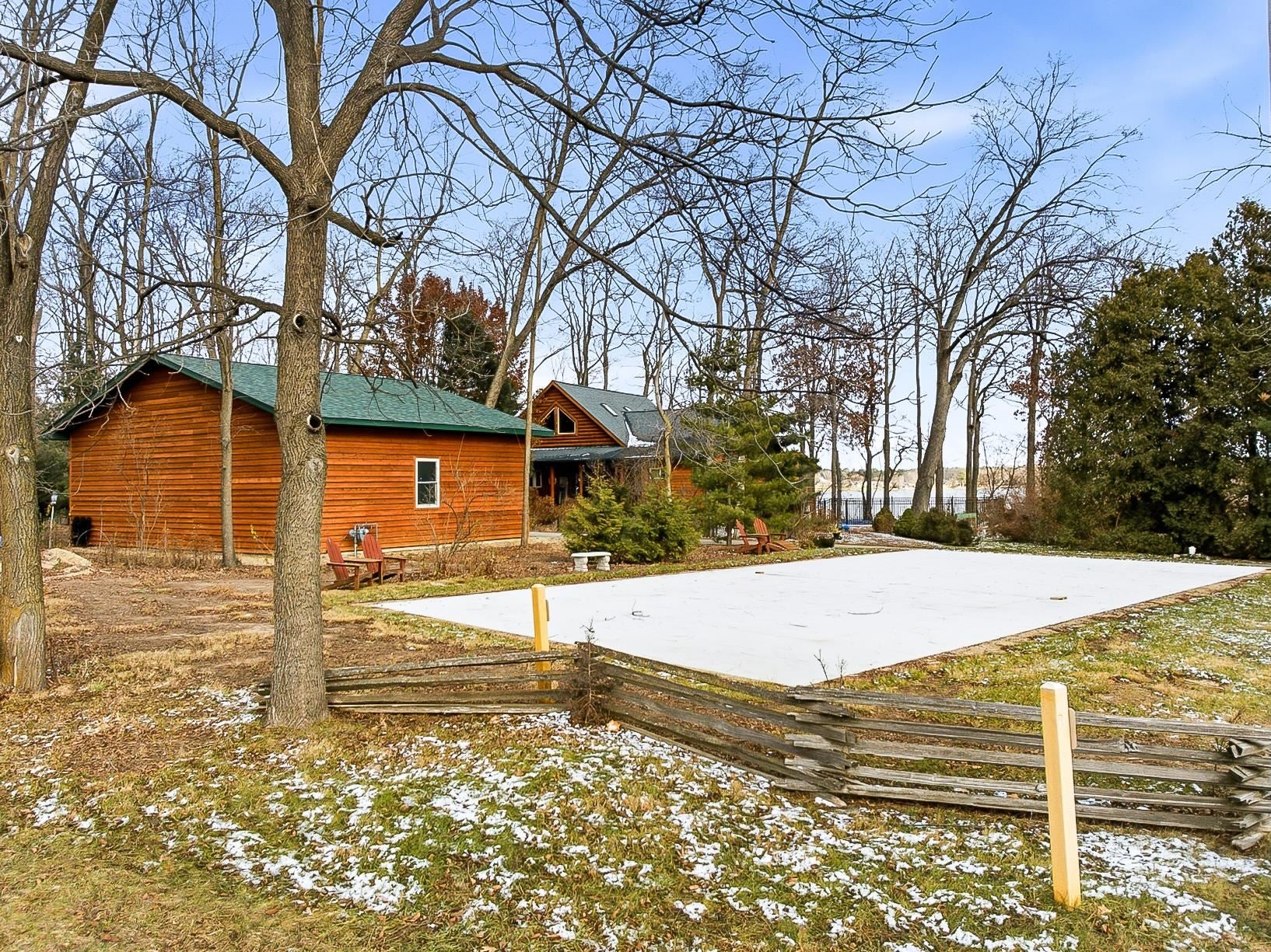 Cambridge, Wisconsin, 53523, United States, 4 Bedrooms Bedrooms, ,4 BathroomsBathrooms,Residential,Active,2003554