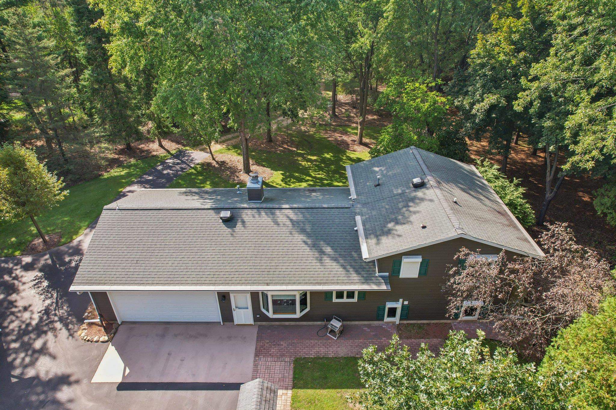 Poynette, Wisconsin, 53955, United States, 4 Bedrooms Bedrooms, ,2 BathroomsBathrooms,Residential,Active,1997880