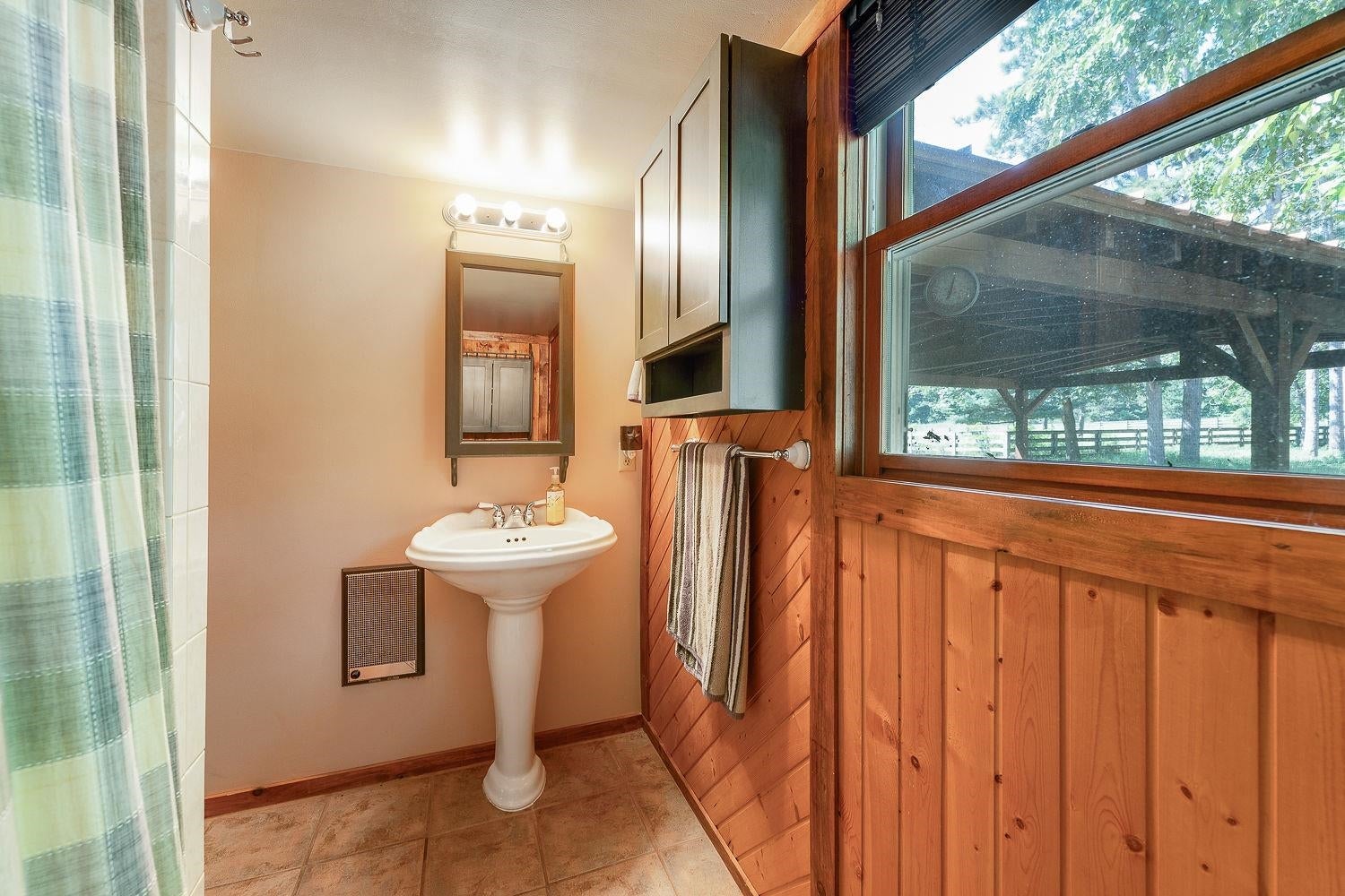 Montello, Wisconsin, 53949, United States, 3 Bedrooms Bedrooms, ,3 BathroomsBathrooms,Residential,Active,1927657