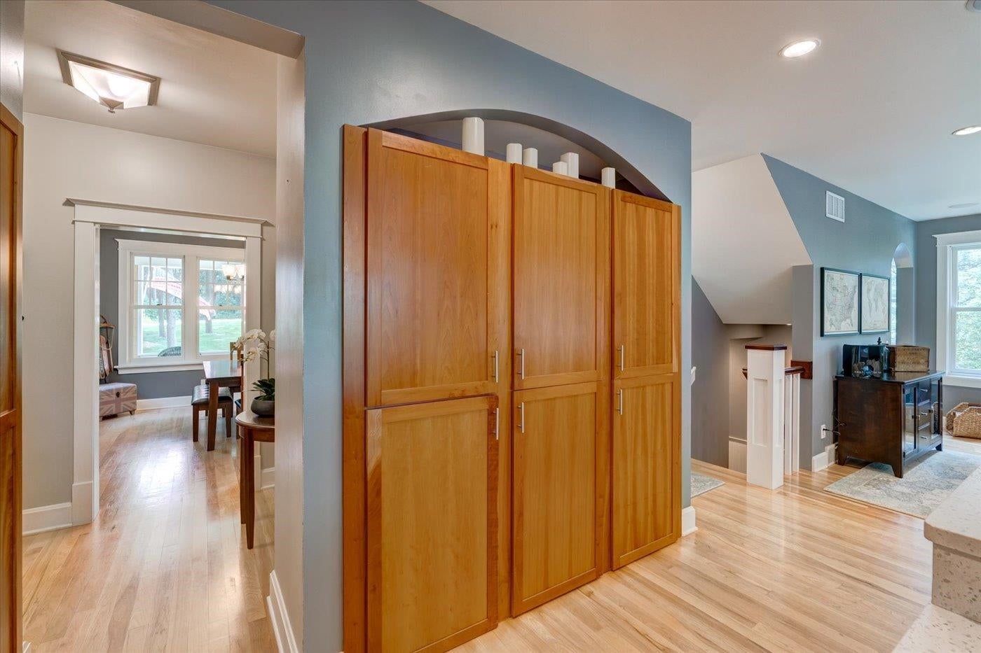 Verona, Wisconsin, 53593, United States, 4 Bedrooms Bedrooms, ,4 BathroomsBathrooms,Residential,Active,1909087