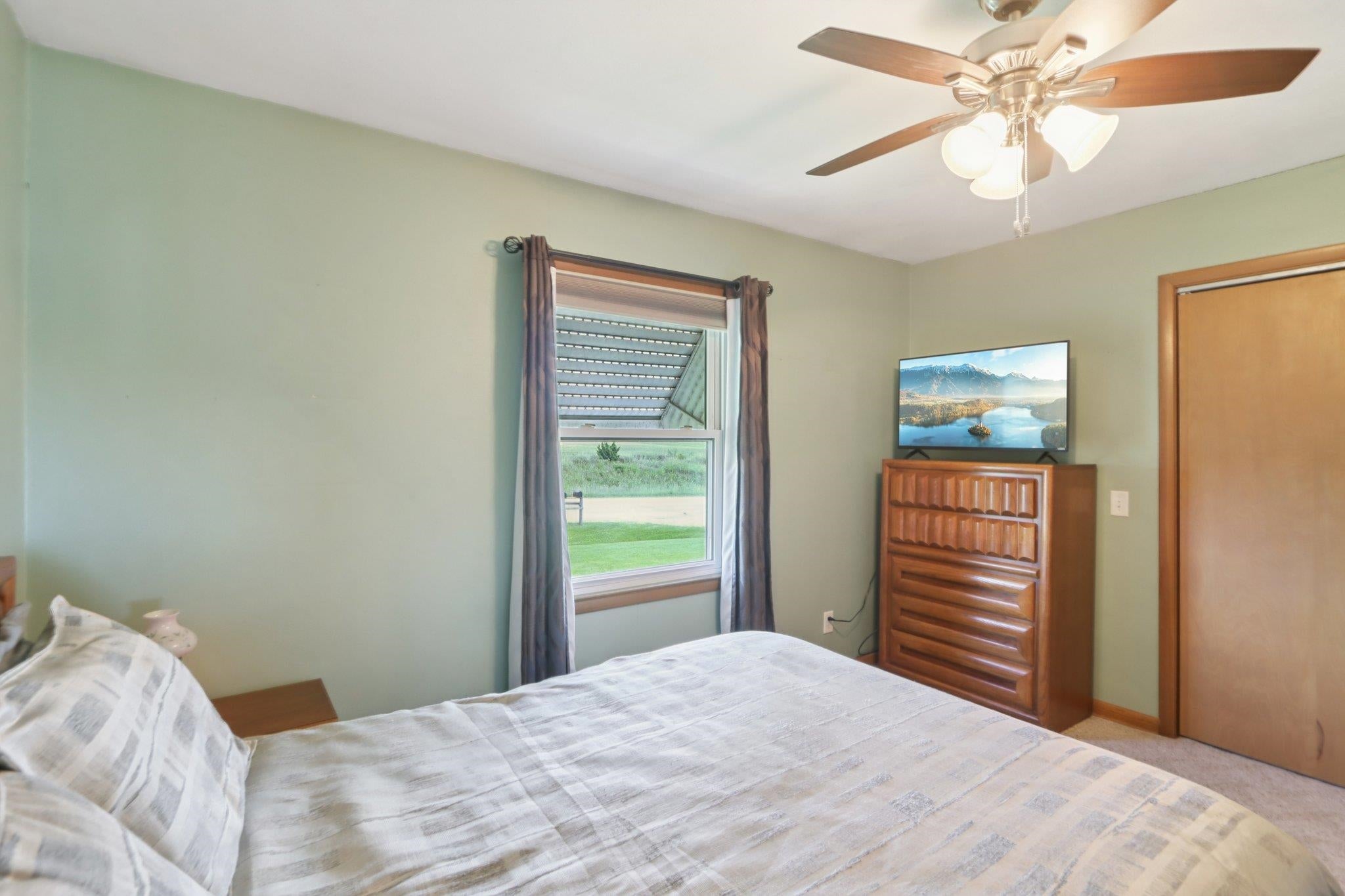 Deforest, Wisconsin, 53532, United States, 3 Bedrooms Bedrooms, ,1 BathroomBathrooms,Residential,Active,1929711