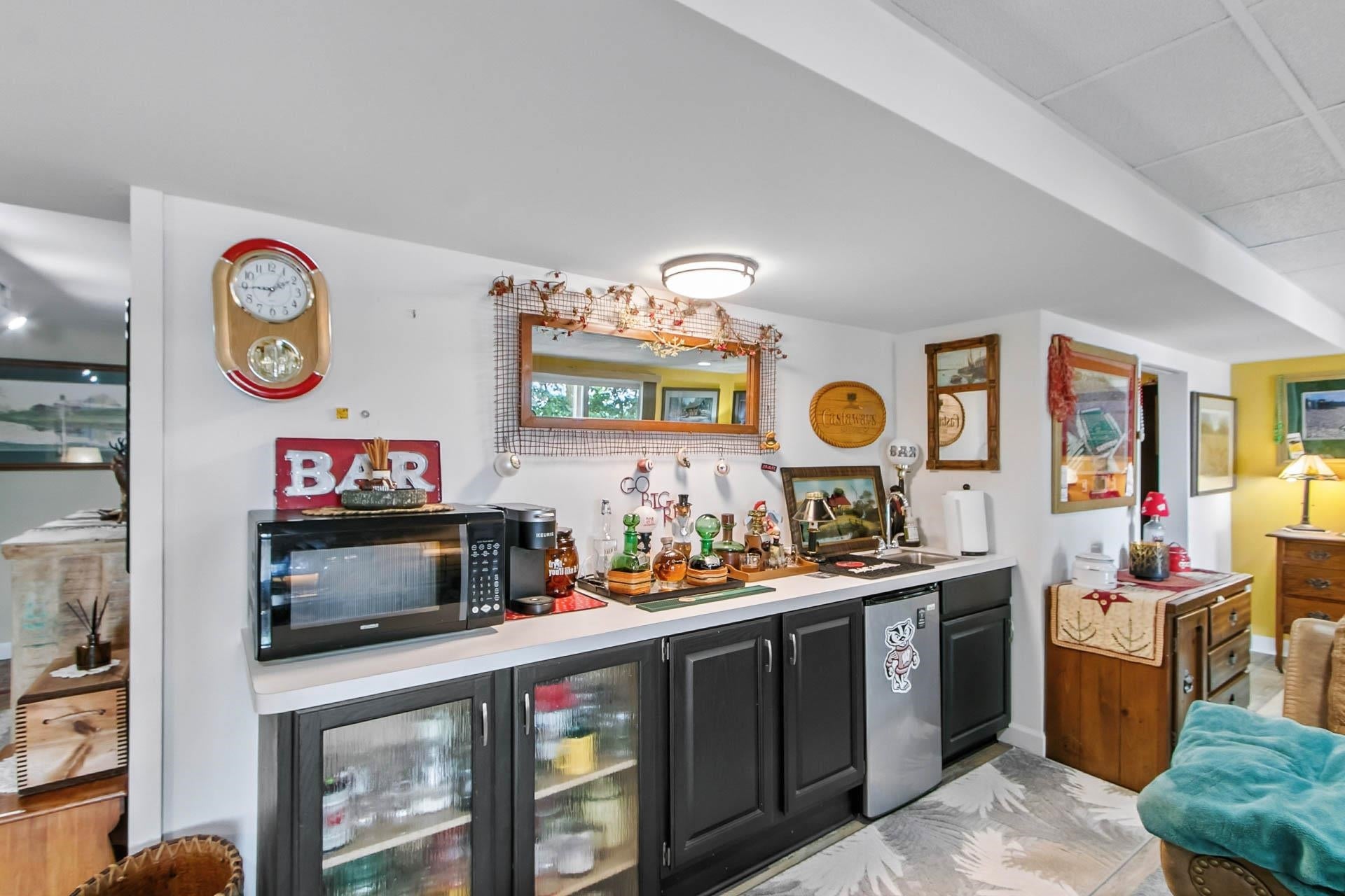 Poynette, Wisconsin, 53955, United States, 3 Bedrooms Bedrooms, ,4 BathroomsBathrooms,Residential,Active,1920246