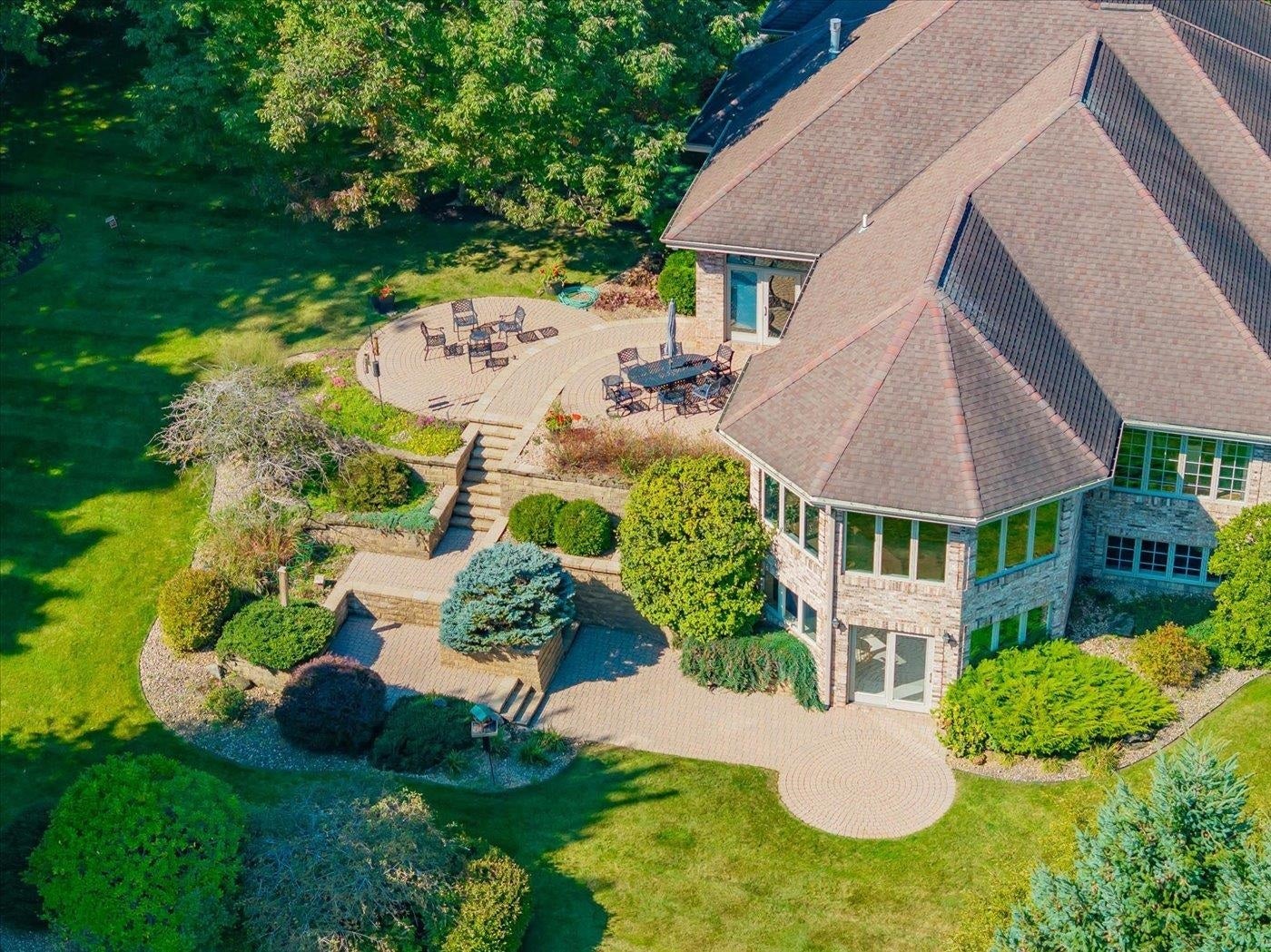 Verona, Wisconsin, 53593, United States, 4 Bedrooms Bedrooms, ,4 BathroomsBathrooms,Residential,Active,1953703