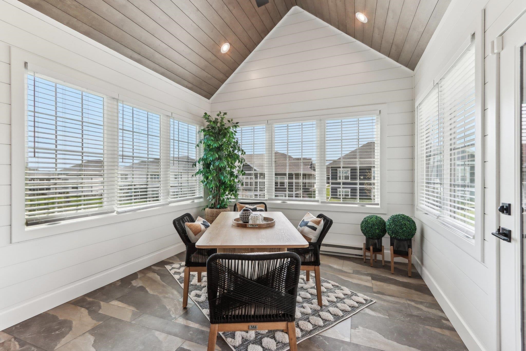 Waunakee, Wisconsin, 53597, United States, 4 Bedrooms Bedrooms, ,4 BathroomsBathrooms,Residential,Active,2007108