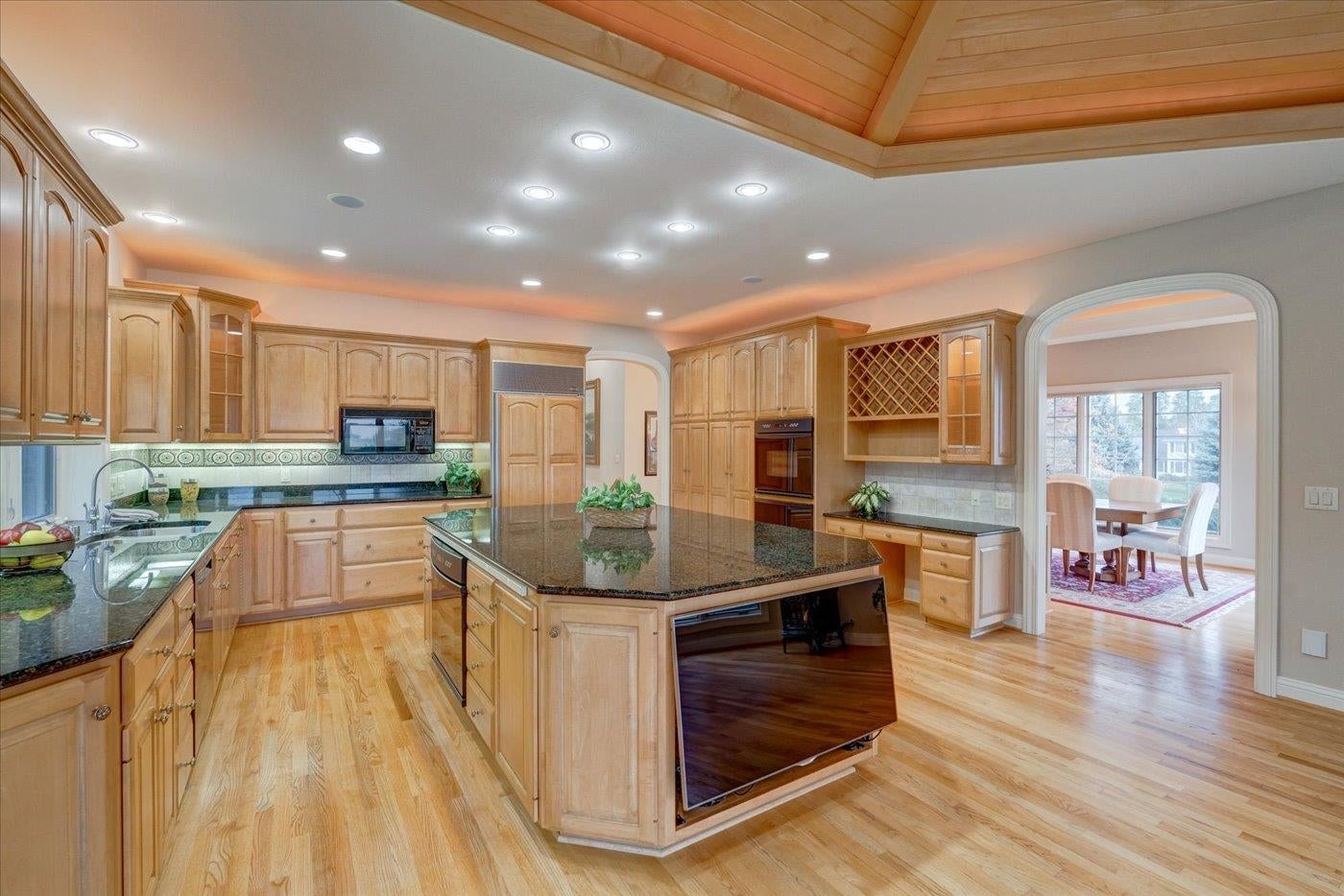 Verona, Wisconsin, 53593, United States, 4 Bedrooms Bedrooms, ,4 BathroomsBathrooms,Residential,Active,1953703