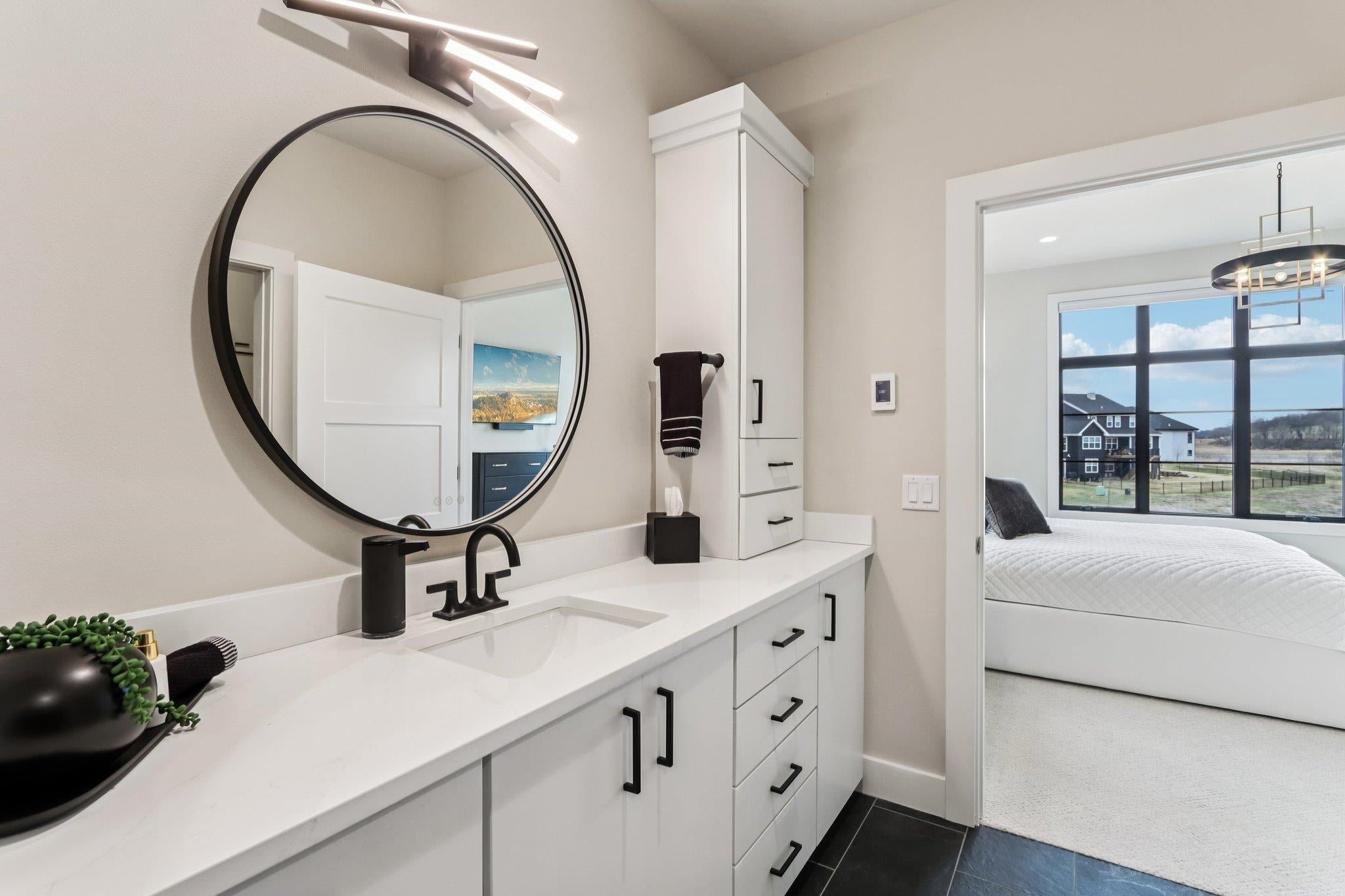 VIEWS OF THE COUNTRYSIDE + BACKS TO CONSERVANCY! IMPECCABLE TWO YEAR O – image 25