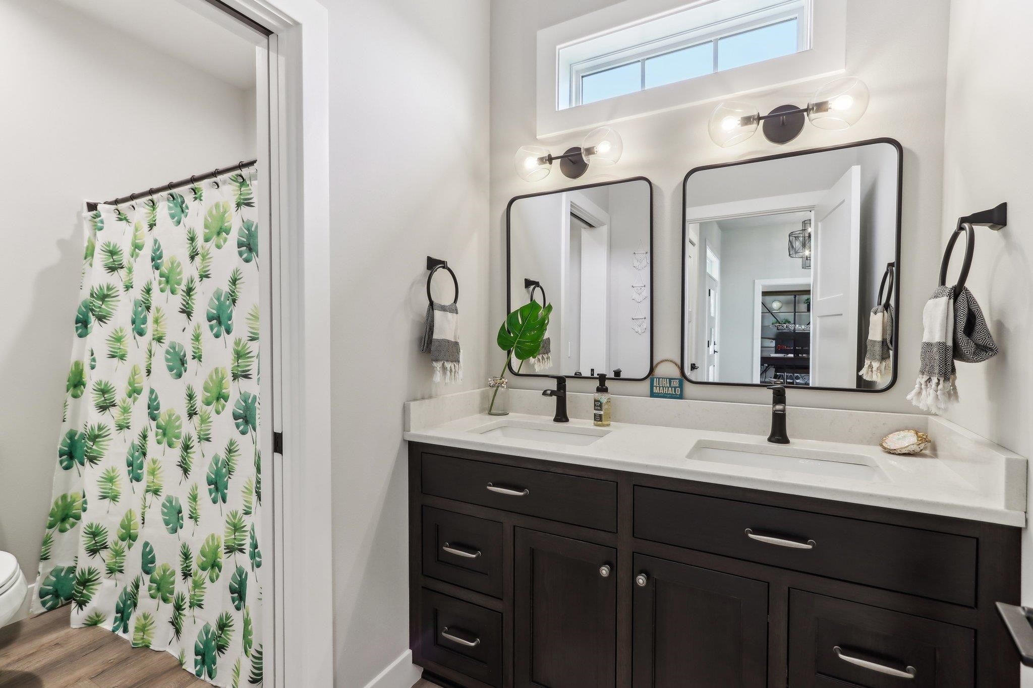 Waunakee, Wisconsin, 53597, United States, 4 Bedrooms Bedrooms, ,4 BathroomsBathrooms,Residential,Active,1892417