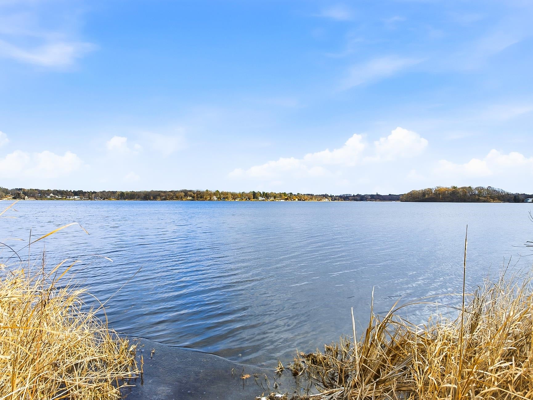 Cambridge, Wisconsin, 53523, United States, 4 Bedrooms Bedrooms, ,4 BathroomsBathrooms,Residential,Active,2003554