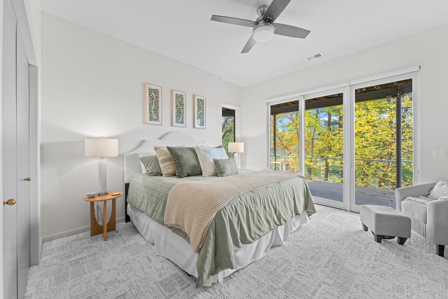 Wisconsin Dells, Wisconsin, 53965, United States, 3 Bedrooms Bedrooms, ,4 BathroomsBathrooms,Residential,Active,1968402