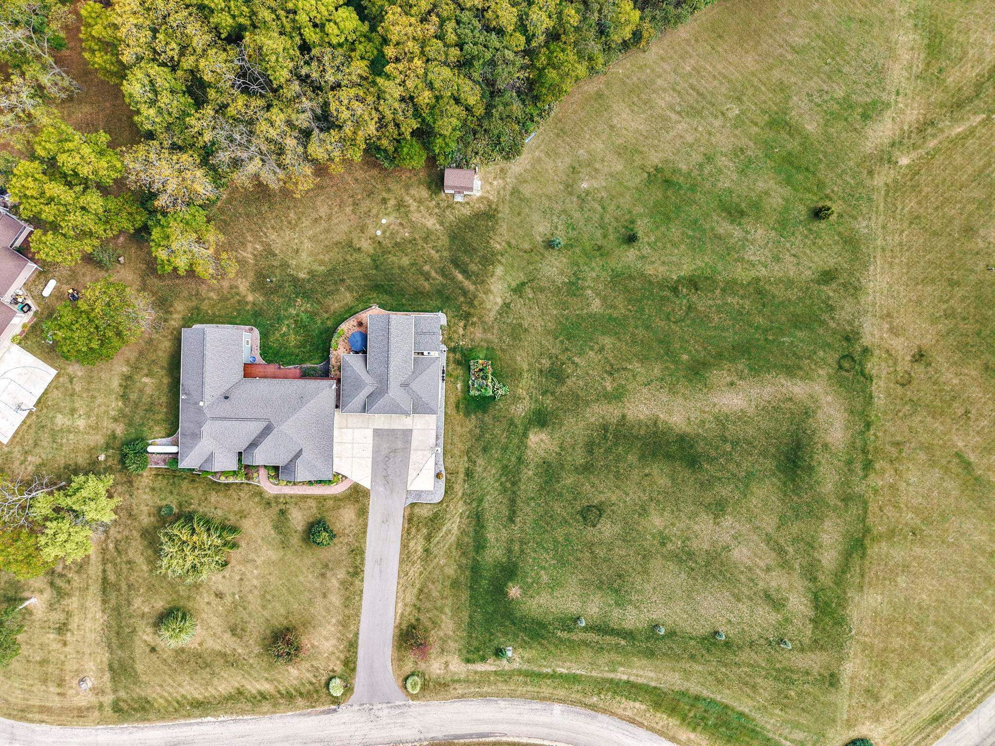 Mineral Point, Wisconsin, 53565, United States, 6 Bedrooms Bedrooms, ,3 BathroomsBathrooms,Residential,Active,2034307