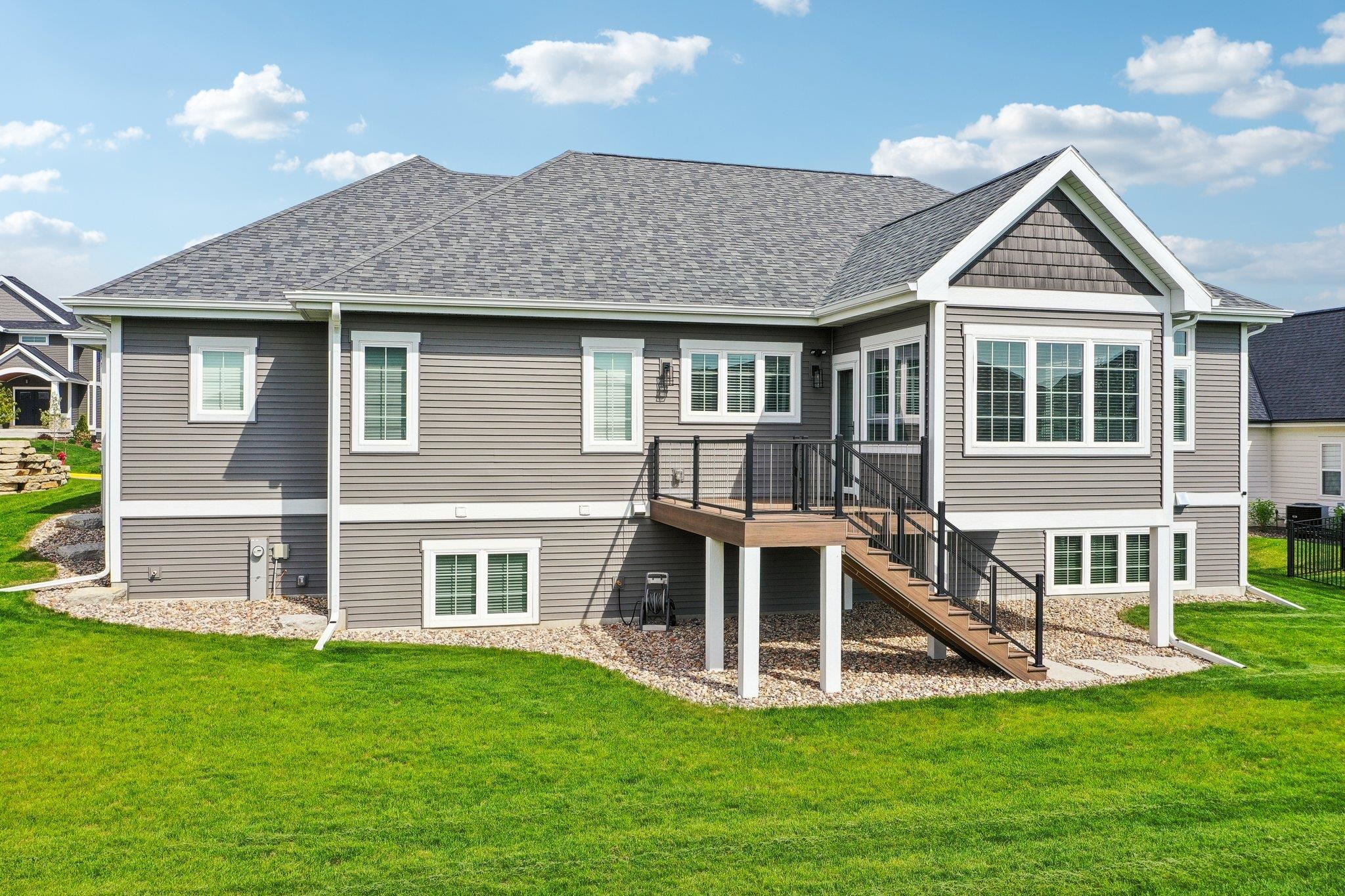 Waunakee, Wisconsin, 53597, United States, 4 Bedrooms Bedrooms, ,4 BathroomsBathrooms,Residential,Active,1892417