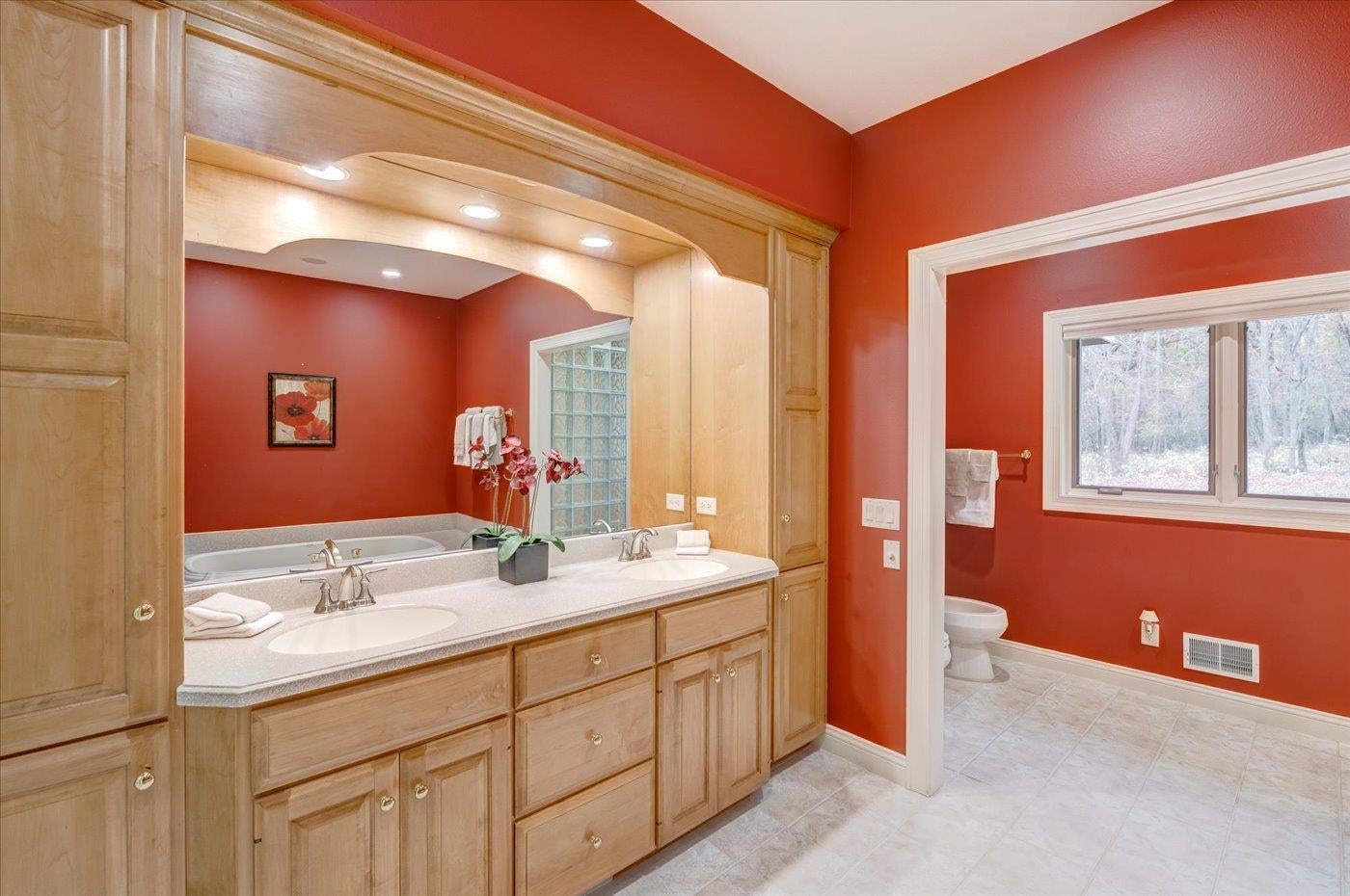 Verona, Wisconsin, 53593, United States, 4 Bedrooms Bedrooms, ,4 BathroomsBathrooms,Residential,Active,1953703