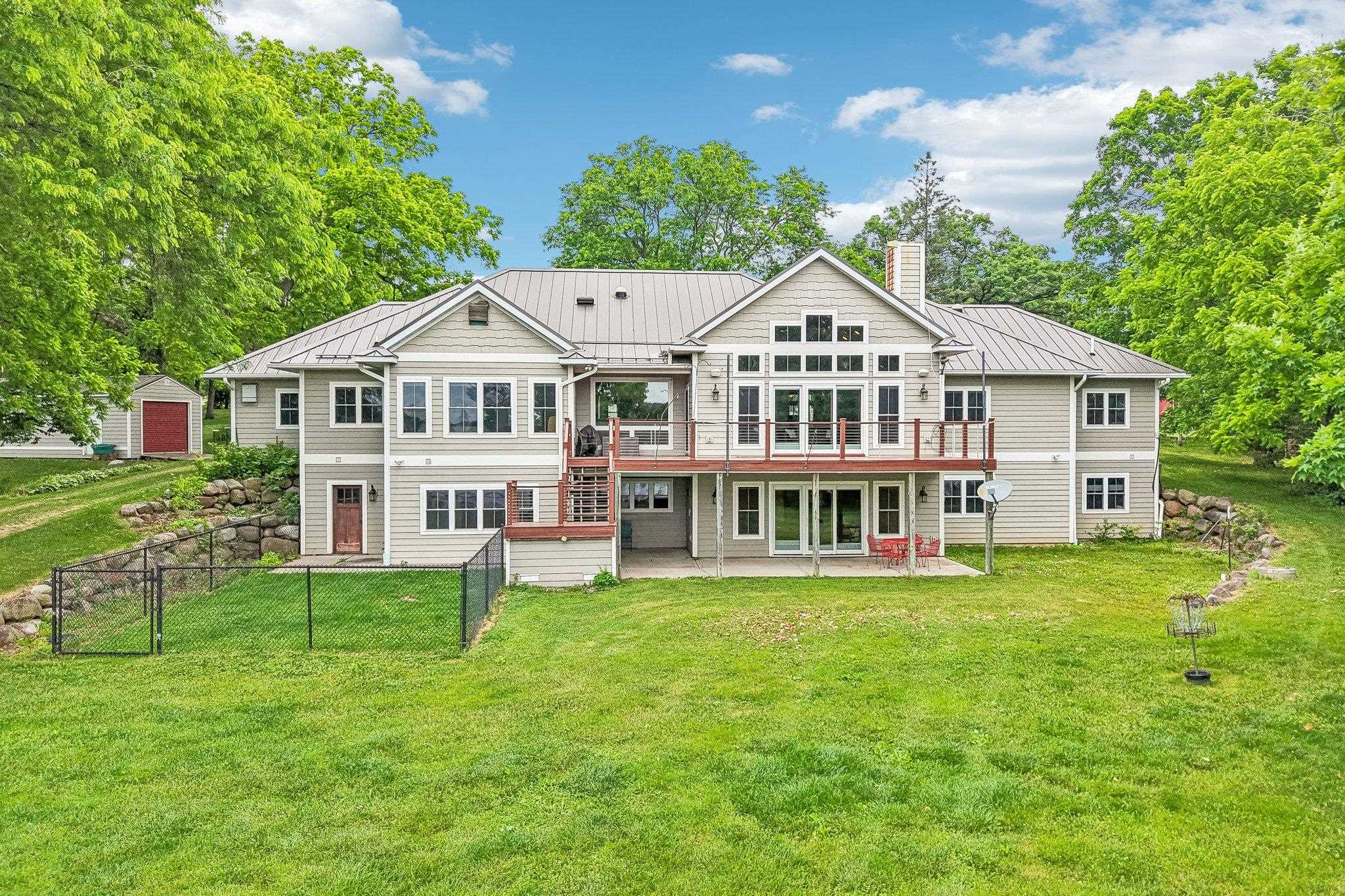 Showings begin Friday 6/12. Experience exceptional waterfront living i – image 60