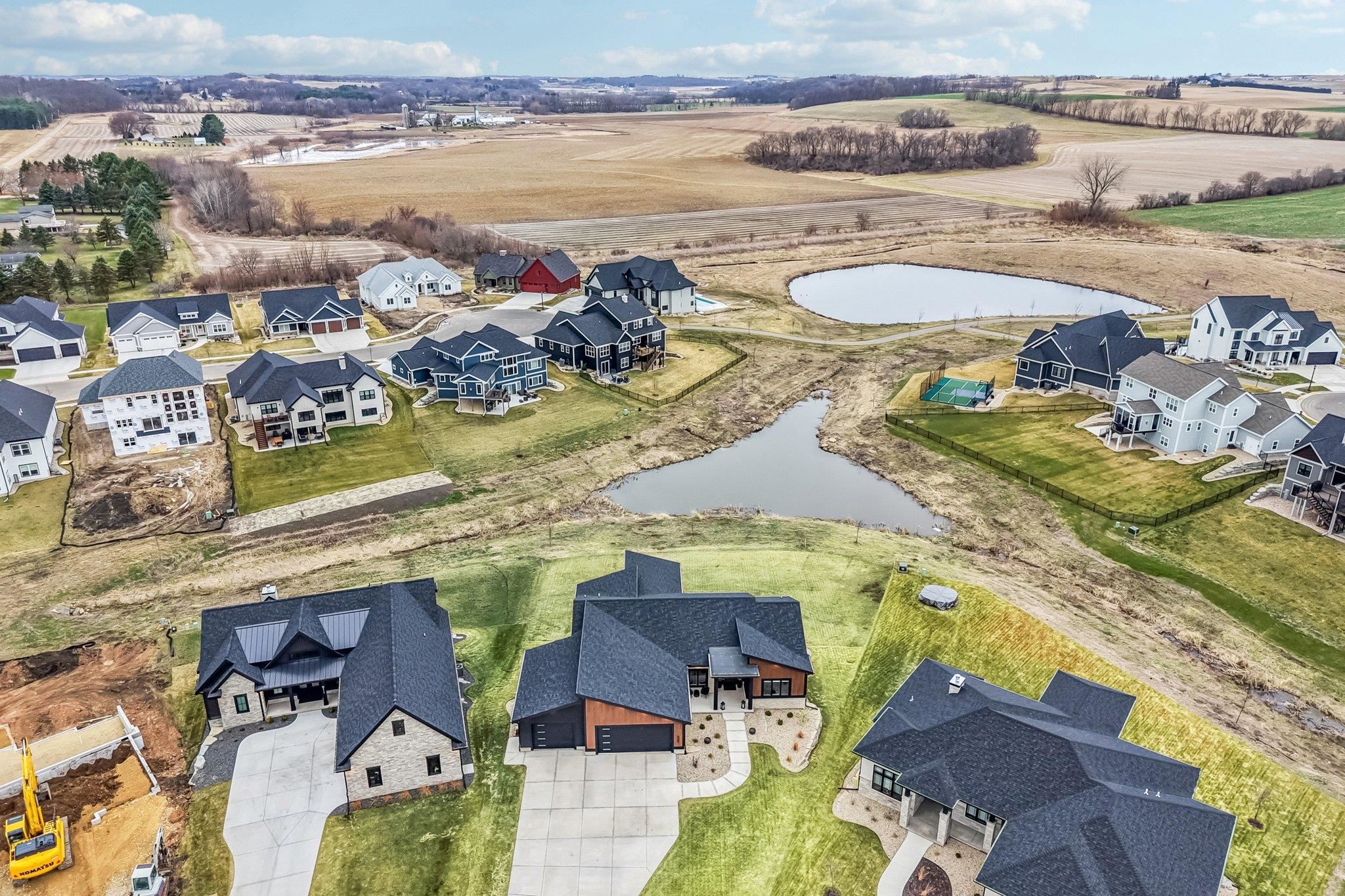 VIEWS OF THE COUNTRYSIDE + BACKS TO CONSERVANCY! IMPECCABLE TWO YEAR O – image 60