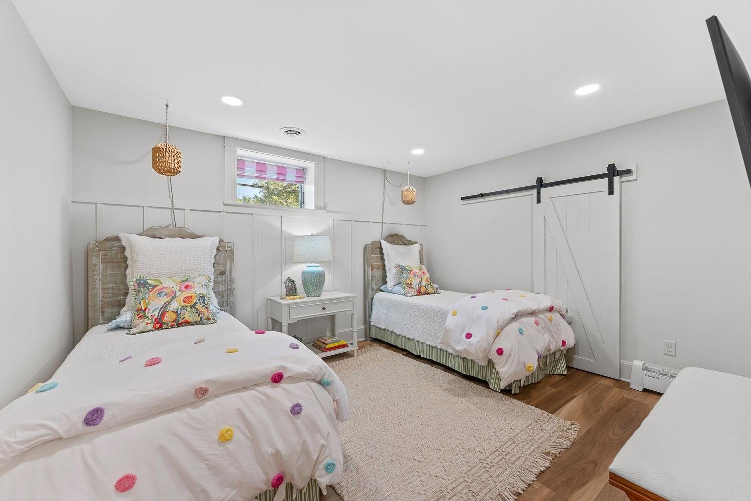 La Valle, Wisconsin, 53941, United States, 3 Bedrooms Bedrooms, ,4 BathroomsBathrooms,Residential,Active,1960140