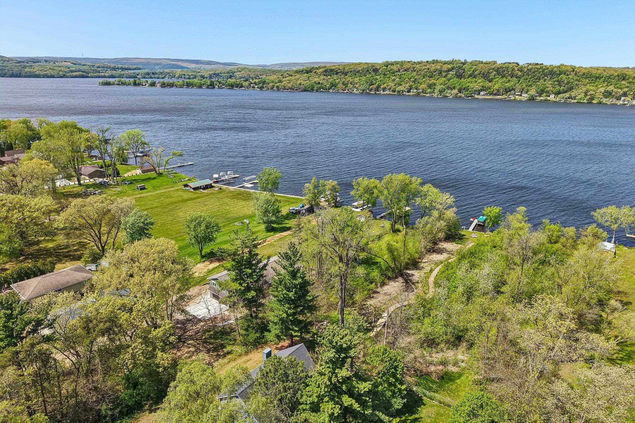Poynette, Wisconsin, 53955, United States, 4 Bedrooms Bedrooms, ,3 BathroomsBathrooms,Residential,Active,2051983
