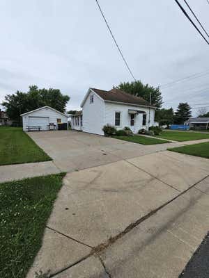 418 W BLUFF ST, CASSVILLE, WI 53806 - Image 1