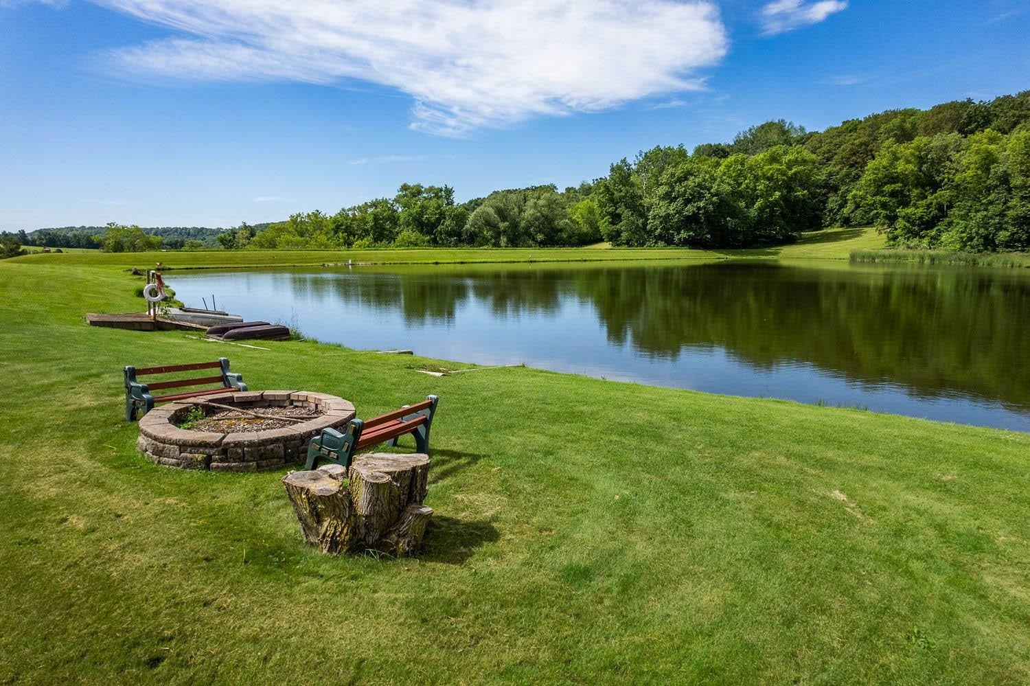 La Valle, Wisconsin, 53941, United States, 3 Bedrooms Bedrooms, ,4 BathroomsBathrooms,Residential,Active,1898021