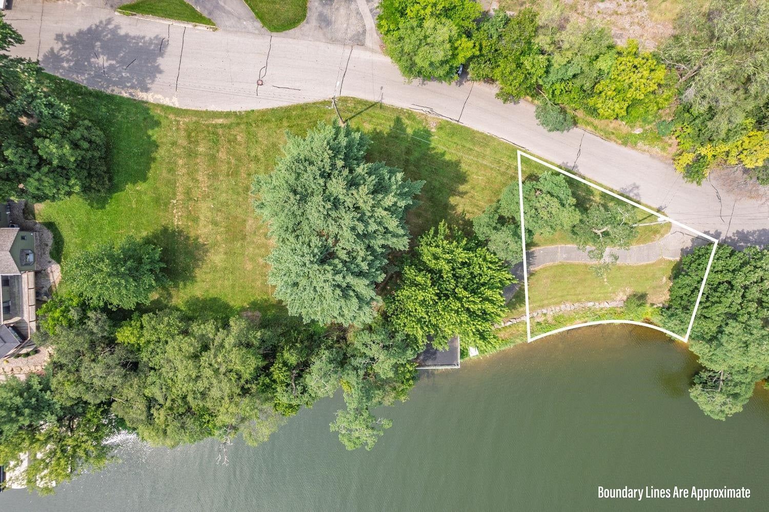 Wisconsin Dells, Wisconsin, 53965, United States, 4 Bedrooms Bedrooms, ,3 BathroomsBathrooms,Residential,Active,1973644