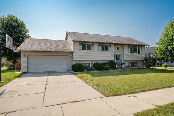 33 JAZ CIR, REEDSBURG, WI 53959 - Image 1