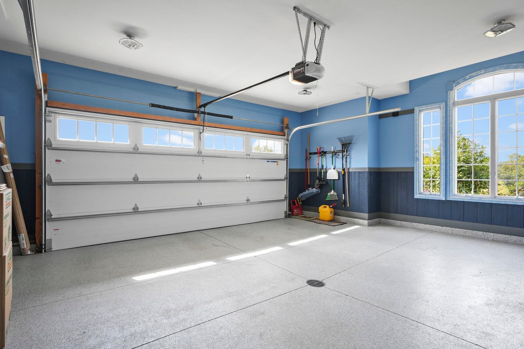 Mineral Point, Wisconsin, 53565, United States, 6 Bedrooms Bedrooms, ,3 BathroomsBathrooms,Residential,Active,2034307