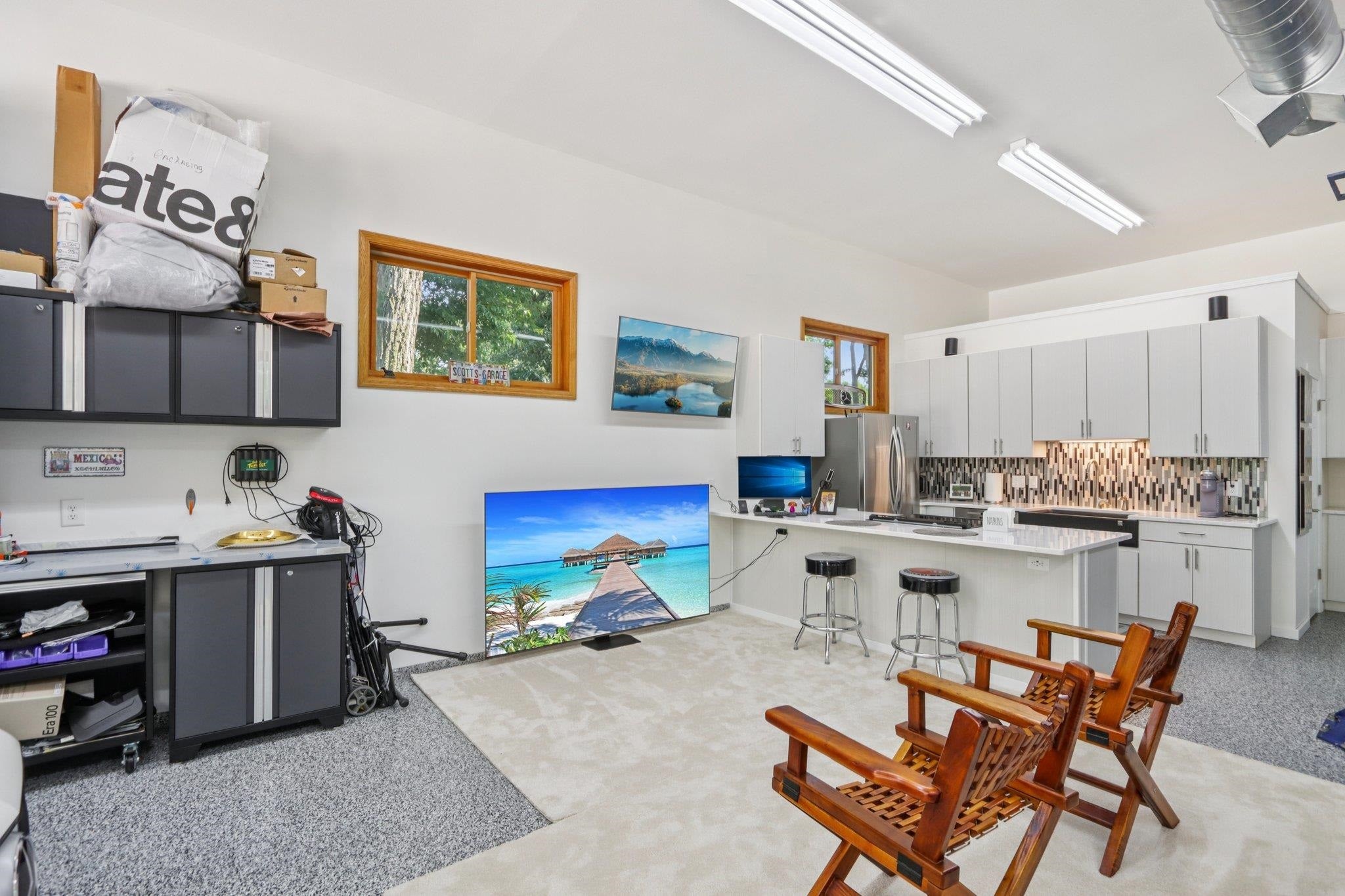 Oregon, Wisconsin, 53575, United States, 4 Bedrooms Bedrooms, ,5 BathroomsBathrooms,Residential,Active,1944090