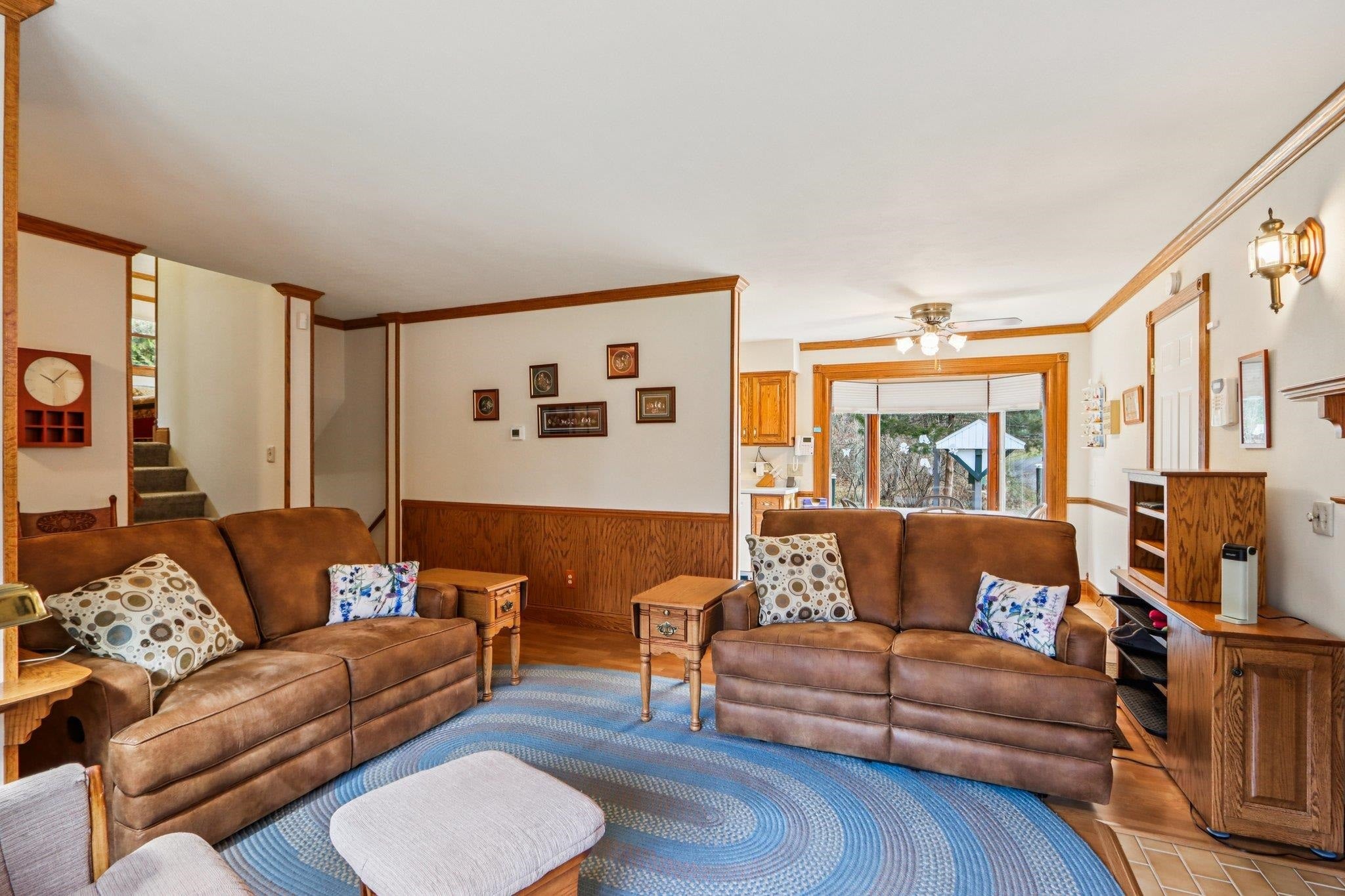 Poynette, Wisconsin, 53955, United States, 4 Bedrooms Bedrooms, ,2 BathroomsBathrooms,Residential,Active,1997880