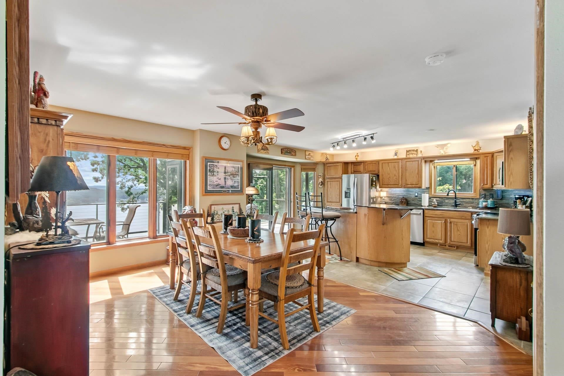 Poynette, Wisconsin, 53955, United States, 3 Bedrooms Bedrooms, ,4 BathroomsBathrooms,Residential,Active,1920246