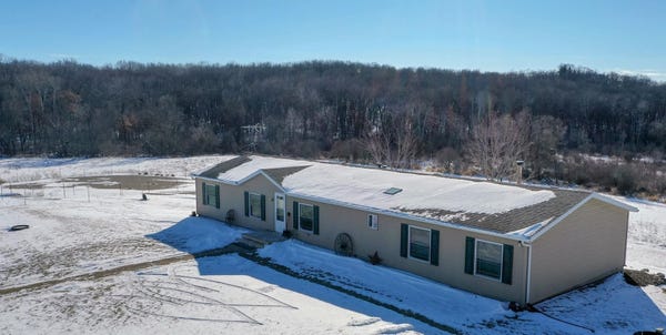 2719 CHURCH ST, COTTAGE GROVE, WI 53527 - Image f3c34487b1ab53c51891e90f2d42ae4c40ba0cc5