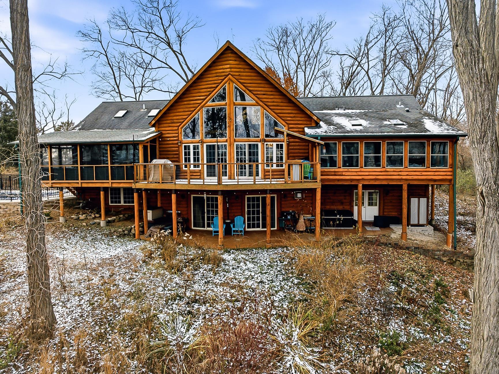 Cambridge, Wisconsin, 53523, United States, 4 Bedrooms Bedrooms, ,4 BathroomsBathrooms,Residential,Active,2003554