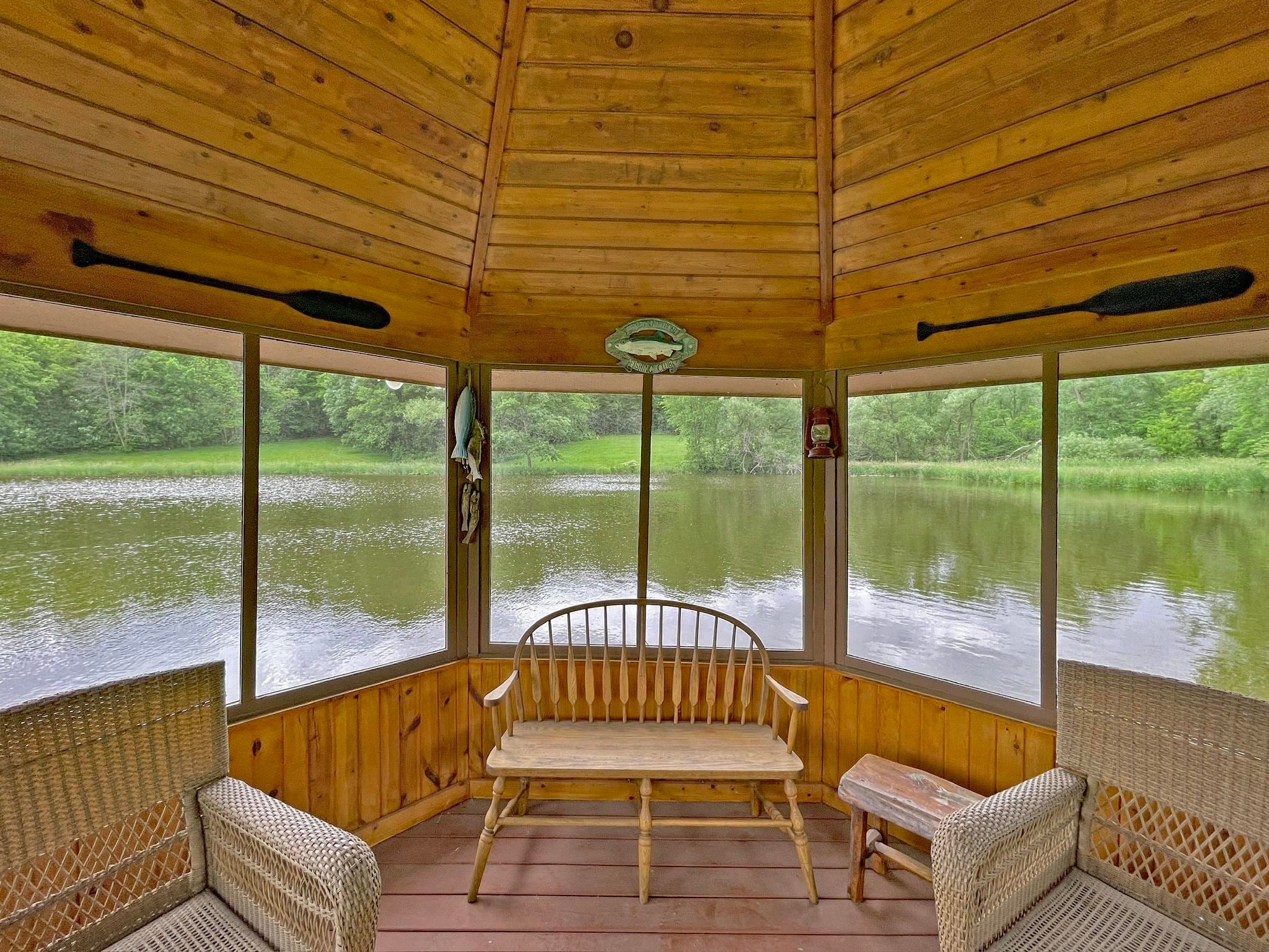 La Valle, Wisconsin, 53941, United States, 3 Bedrooms Bedrooms, ,4 BathroomsBathrooms,Residential,Active,1898021