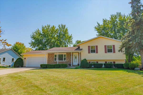 2739 ESQUIRE DR, STOUGHTON, WI 53589 - Image 1