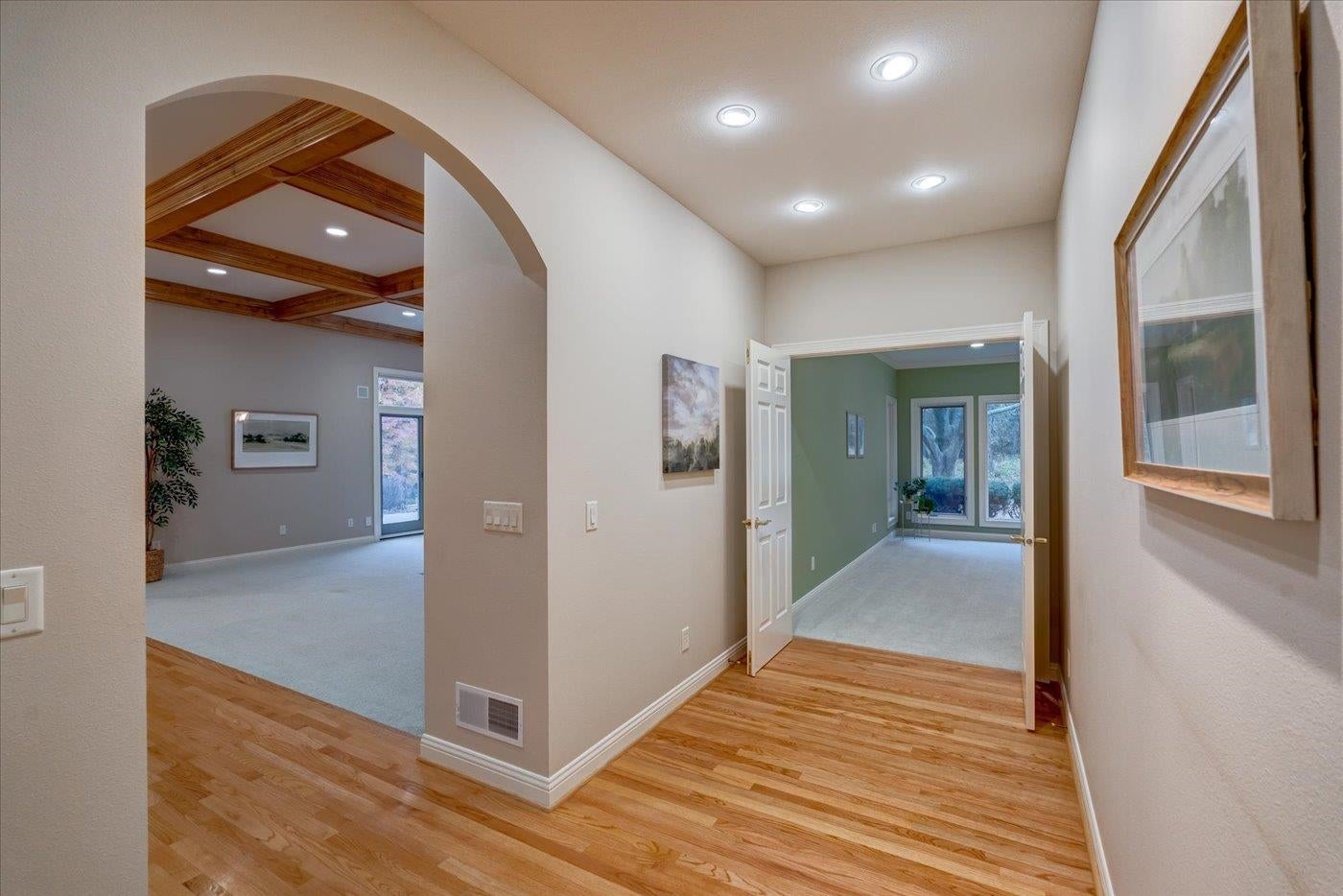 Verona, Wisconsin, 53593, United States, 4 Bedrooms Bedrooms, ,4 BathroomsBathrooms,Residential,Active,1953703