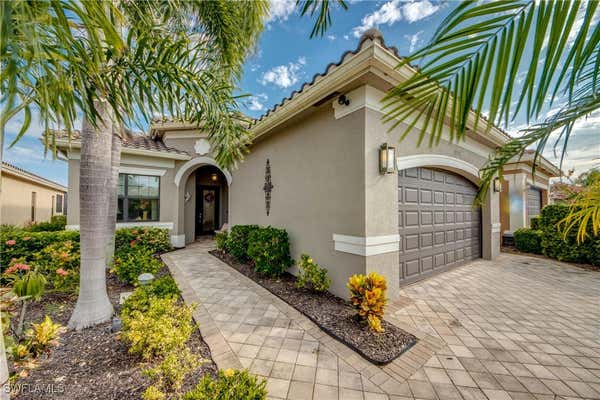 11527 MEADOWRUN CIR, FORT MYERS, FL 33913 - Image 1