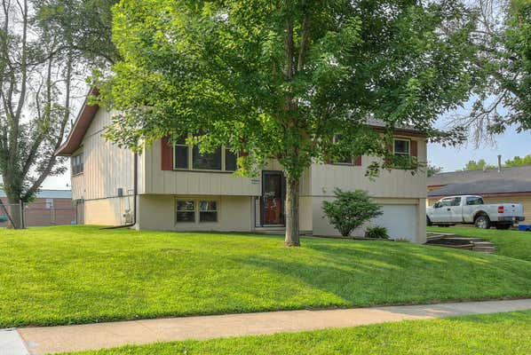 205 FAIRVIEW DR, GLENWOOD, IA 51534 - Image 1