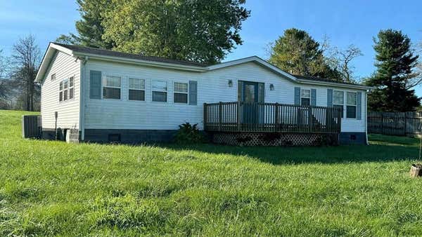 1135 W RAILROAD AVE, WYTHEVILLE, VA 24382 - Image 1